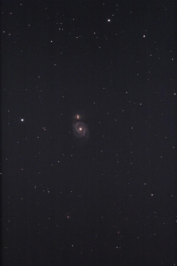 観察用望遠鏡ε250で撮影した子持ち銀河M51