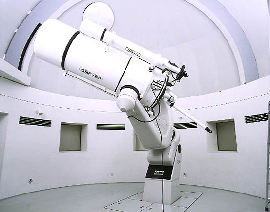 65cm反射望遠鏡の写真