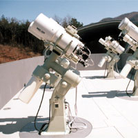 昼間の星の観察会で使う小型望遠鏡の写真