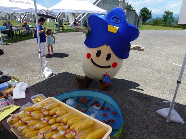 道の駅中山盆地による販売
