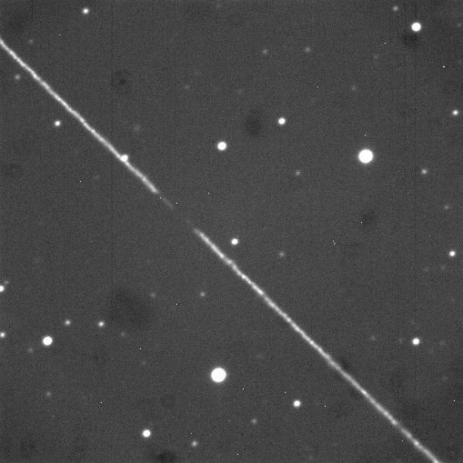2014 JO25 ぐんま天文台65cm望遠鏡で撮影 2017年4月19日22時