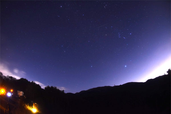 ふたご座流星群の流星 2