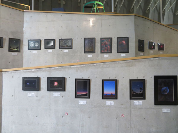 天体写真展の様子 4